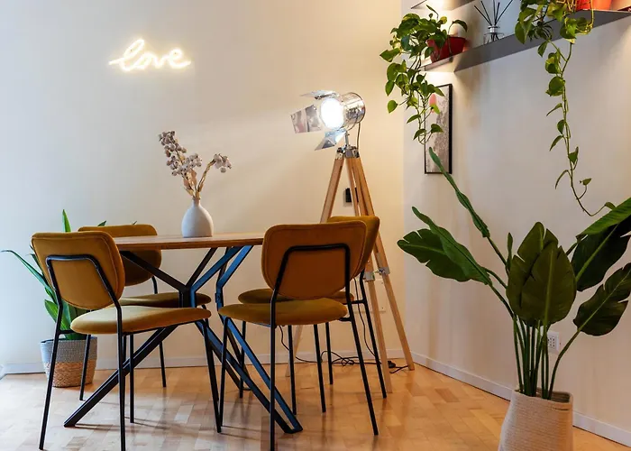 Cantoni 4A - Loft At Colosseum